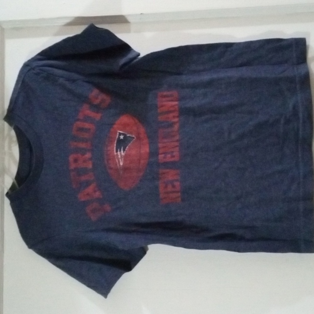 NFL Patriots size medium blue short sleeve shirt